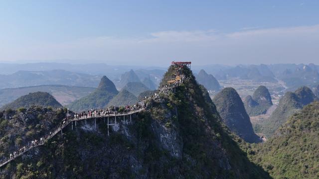 桂林阳朔如意峰索道景区圆满完成2026年春节假期旅游接待工作