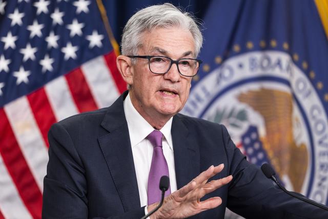 就业报告直接取消，美联储陷入最大僵局，12月到底降不降息全是谜