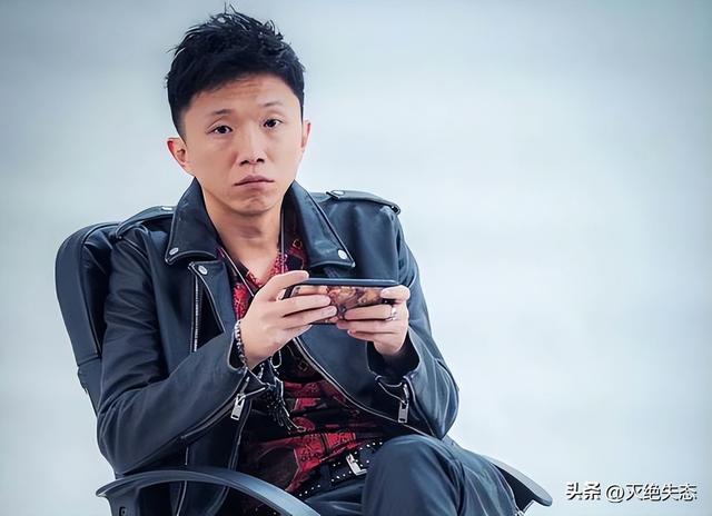 原来他们是夫妻，因音乐结缘恩爱至今，如今演完《归队》终于火了