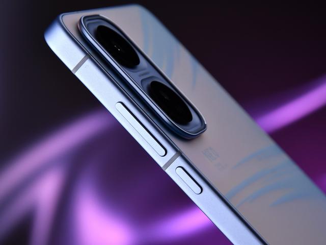 iQOO Neo11全面评测 标准版也要全面Pro