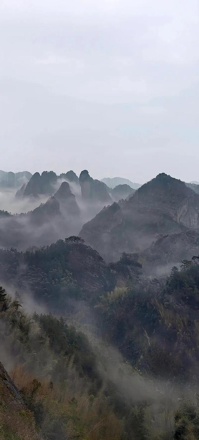 湖南必去十大景点排行榜,这才是湖南最值得去的10个地方,收藏好