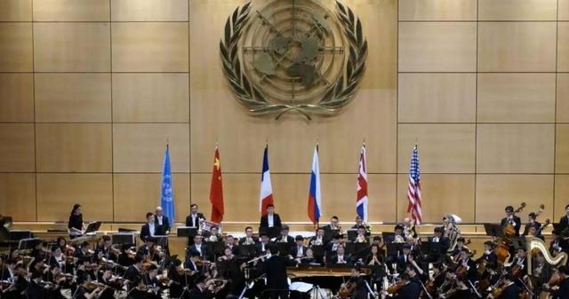五常抱团有多可怕？联合国史上首次全票通过，一个政权就此覆灭