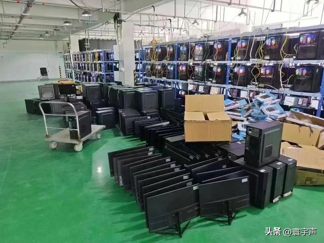 国庆旅行租装备成风	，年轻人百元租好物，新租赁开辟消费新赛道