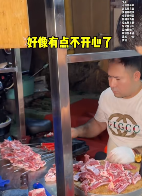 新疆文旅又白干！1000元自助吃太多老板生气，付款2000元才走人