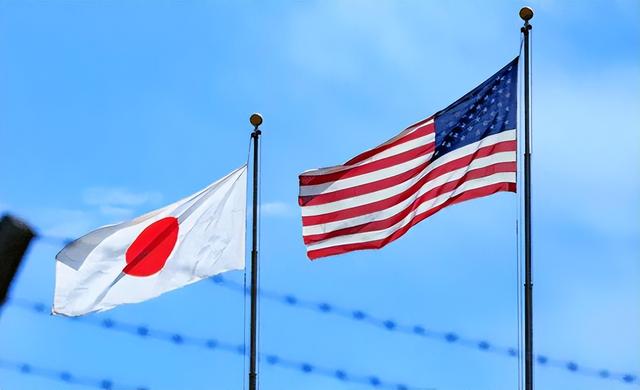 收到“斩首警告”后，高市早苗骑虎难下，日本网民却集体破防了