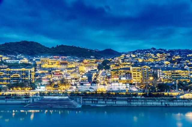 你好，乌江寨站！4条专属旅游线路攻略逛遍黔北