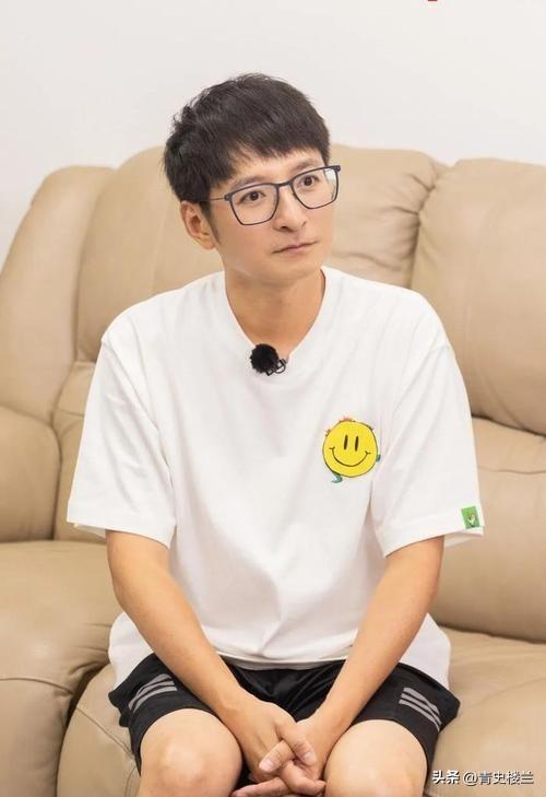 钱再多有什么用？从主持人到“精神病”，48岁李维嘉现状令人唏嘘