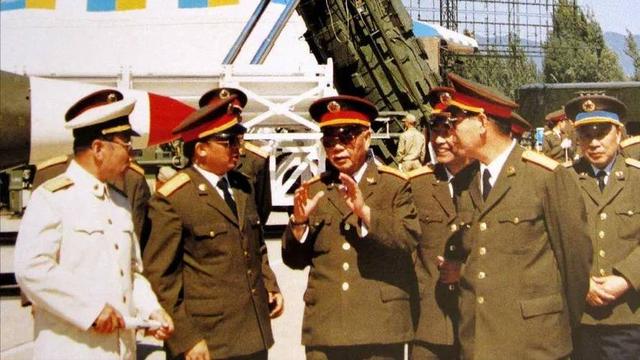 首次访华就不尊重我国？中国当场撤走仪仗队：摆正态度再来吧！
