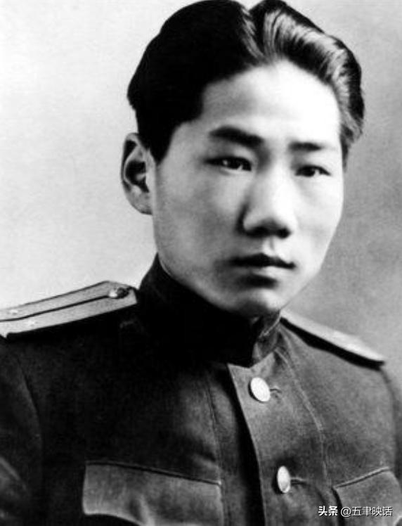 听完毛岸英牺牲的情况后，毛主席突然问彭德怀：我的岸英是否勇敢