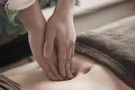 月经推迟—2个中药方可催经，排出污血一身轻图片