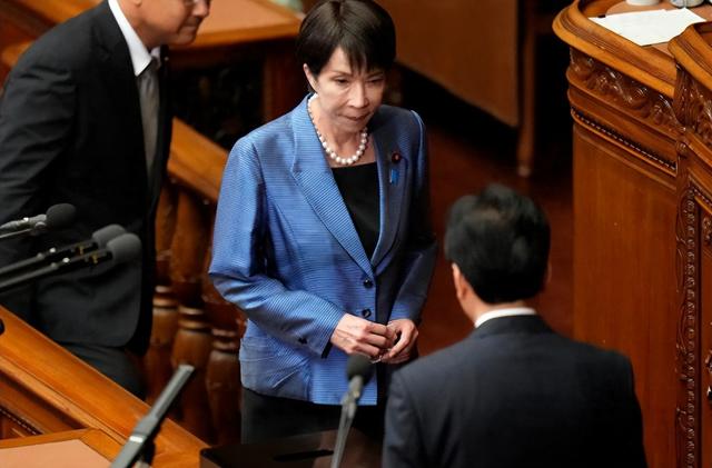 高市早苗在中国面前，按下扩军备战加速键，日本撕下了最后的伪装