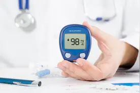 半夜出现这3个信号，十有八九，你的血糖已经很高了，请重视图片