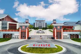 【广西高考】2024年高考右江民族医学院在区内招生计划（普通类）图片