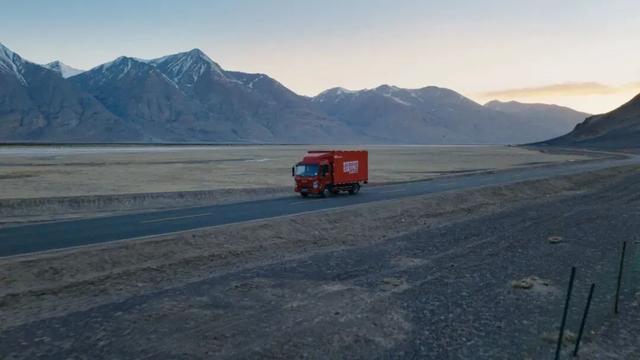 刘强东，孵化300万狼族机器军团