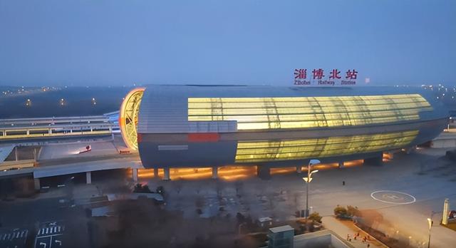 高铁站都“会比心”了？就在淄博！