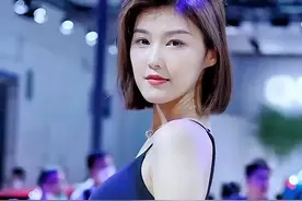 超级性感的车模美女照片合集图片