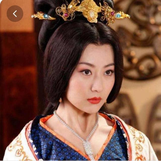 大奸臣勒死杨广 又睡了杨广的皇后 称帝10月被砍头 临终留一千古名言