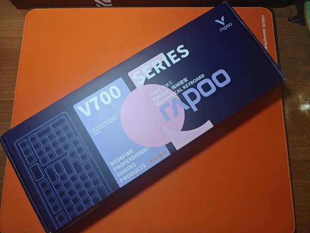 雷柏V700DIY-98：诚意十足的七层填充，指尖大悦！