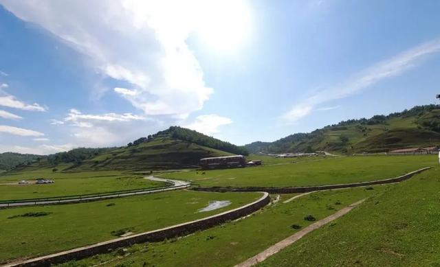 关山草原入园须知丨安全游玩 · 文明赏景 · 快乐同行