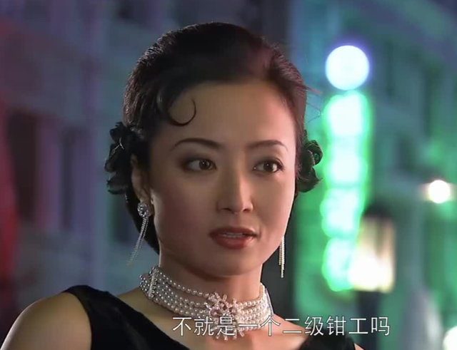 她曾苦恋王志文四年，与沙桐结婚1年就闪离，嫁圈外普通人很幸福