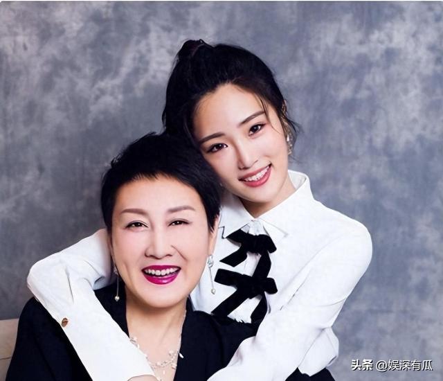 原来《老舅》里的她，就是张凯丽女儿	，16岁就开始演女一号了