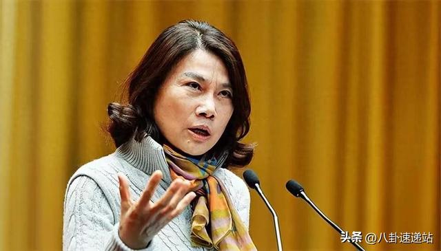 “独生女”成谎言后，董明珠的话含金量上升，俞敏洪采访太及时