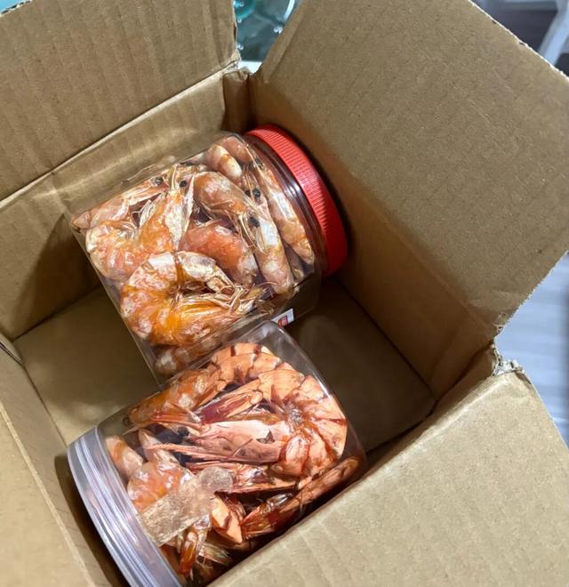 10月	，「需要另一个同类」