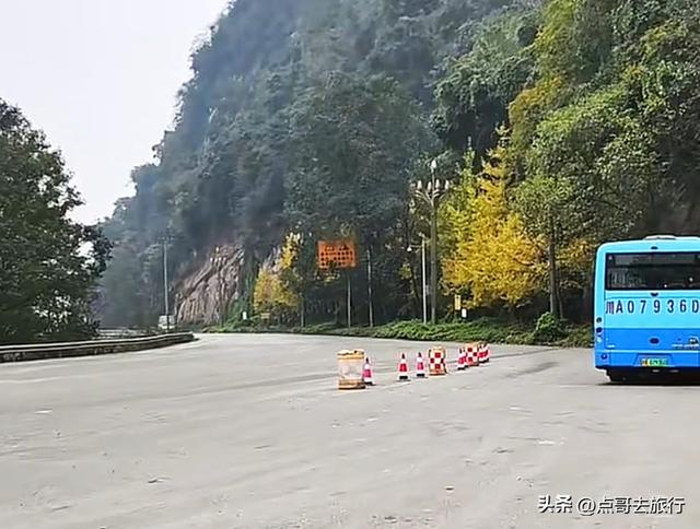 彭州人私藏的精品徒步路线，没有拥挤的人潮，可以吃斋饭！