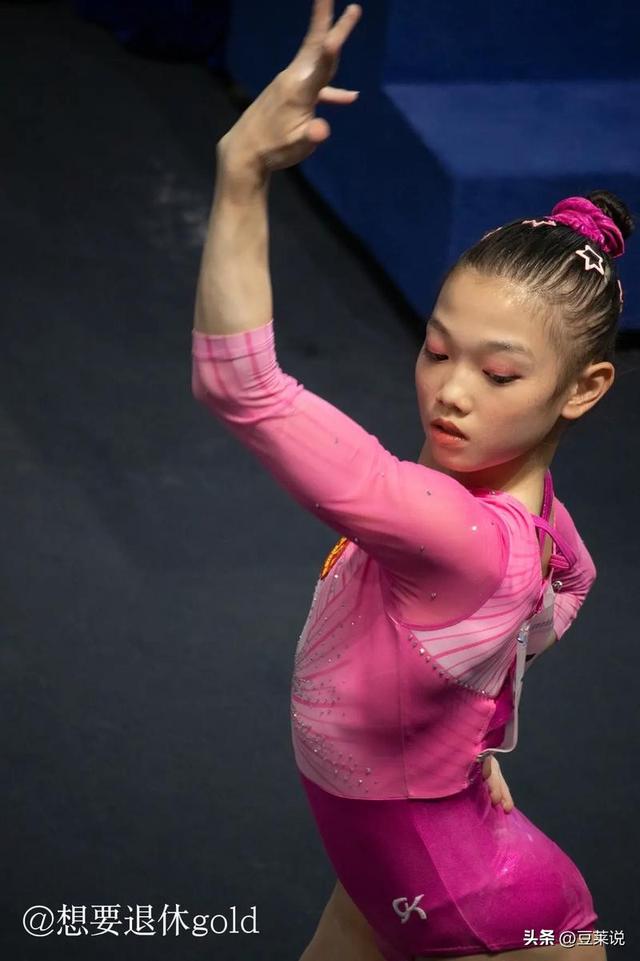 年仅15岁！独揽5金2银惊艳全运赛场，中国又一天才美少女横空出世