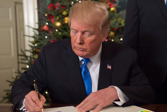 连夜撤走导弹，美军给了高市早苗一记响亮的“耳光”：怕中国实锤