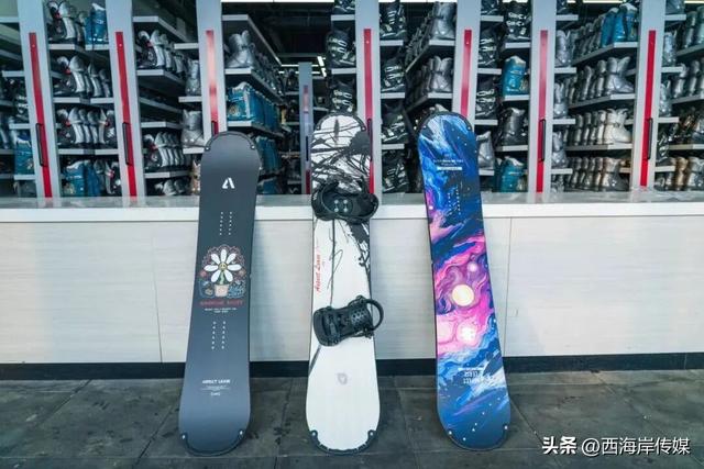 这个冬天，来融创藏马山滑雪场滑雪吧！