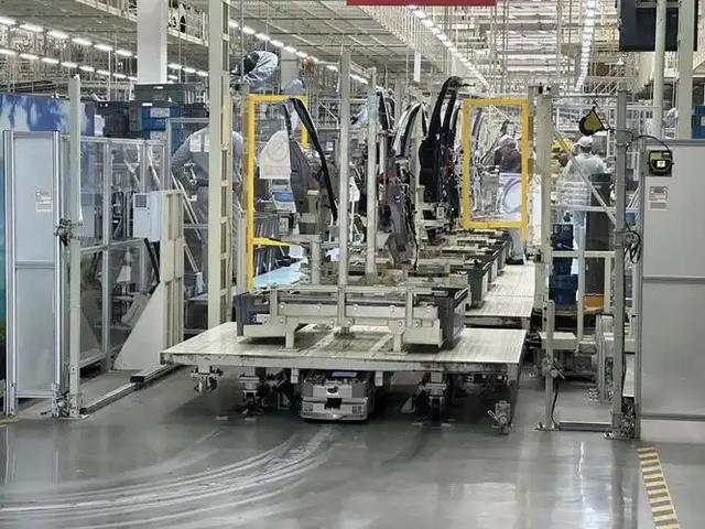 日本议员爆猛料！中日军力差太大，断供等不到2月日本产业就得崩