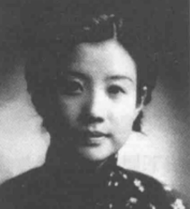 1955年，毛主席看到枪决名单后，拍案大怒：她可是咱全党的恩人！