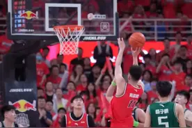 姚明现身上海交大，中国篮球惊现停表绝杀图片