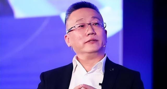 一夜负债200亿？电动车巨头轰然倒塌：终于活成贾跃亭了信徒