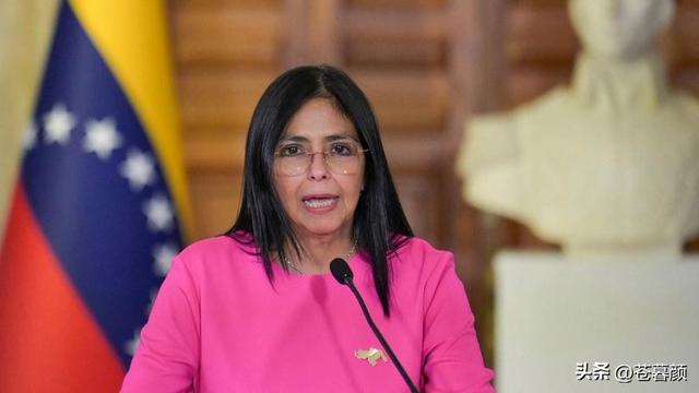 马杜罗万万没想到，副总统1天内对美投降，几十年经营要白费了？