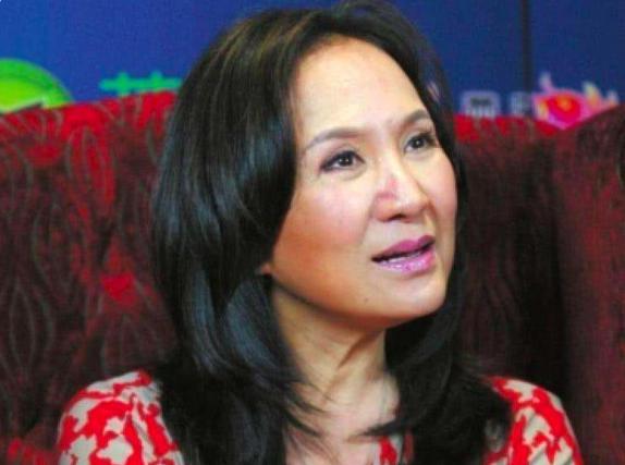原来早已不是中国籍，被老外“玩腻”后回国，郑绪岚现状令人唏嘘