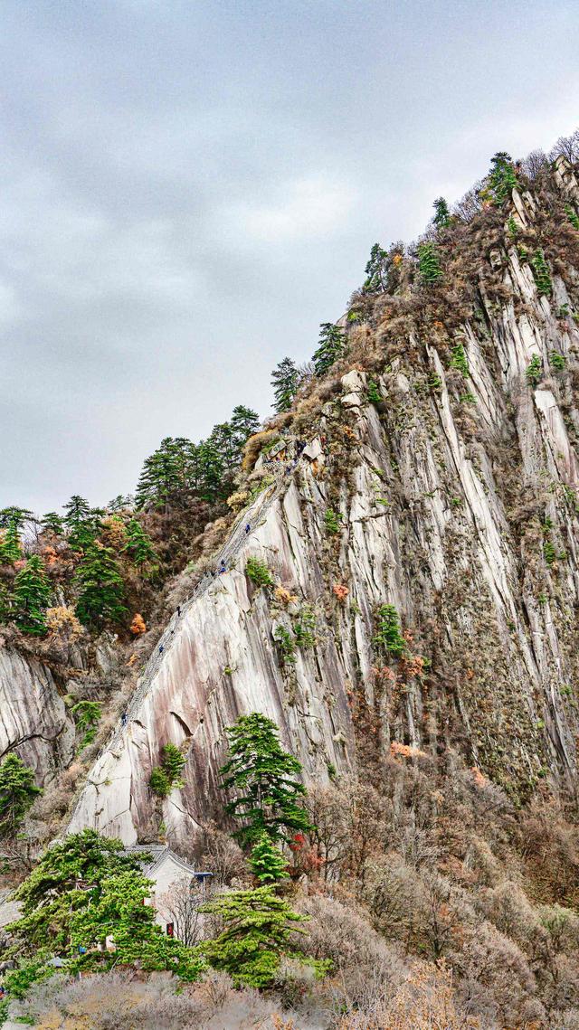 魂牵梦萦，我登上思念已久的华山.......