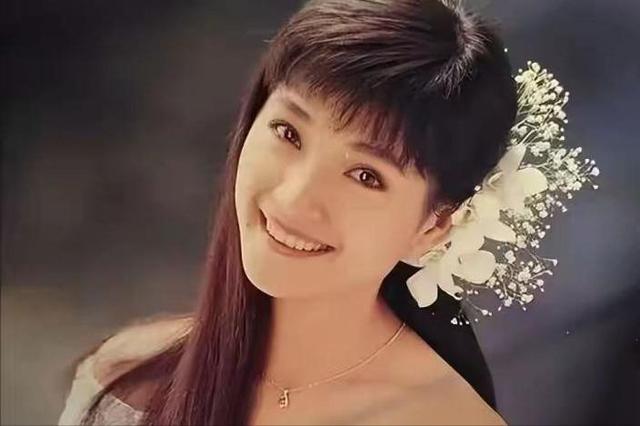 方季惟：25岁患上癌症遭公司吸血，56岁仍是处女，不遗憾也不寂寞
