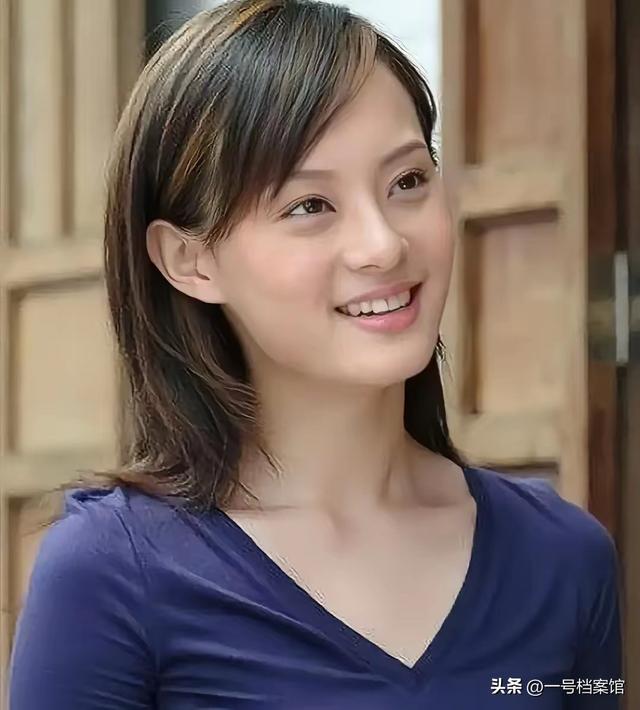 不装了！央视公开“点名”孙俪，原来张艺谋一个字都没说错