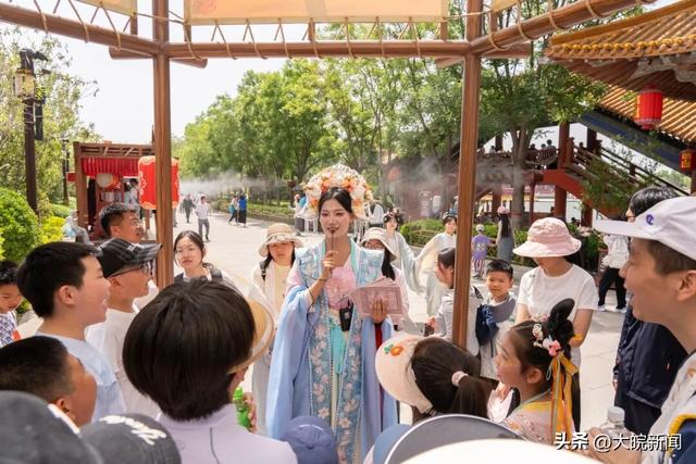 清明上河园：全国教师 全部免费 教师节快乐
