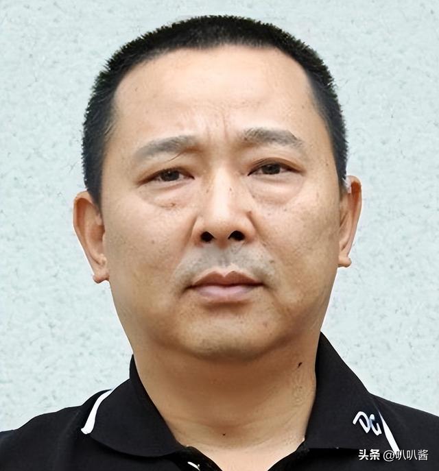 中国首位被注射死刑亿万富翁，临死前挣扎：我捐495亿，饶我一命