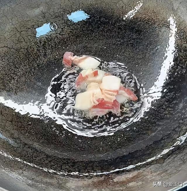 冬至过后使劲吃，一清肝排毒	、二助眠、三护眼	，清新脆嫩，别错过