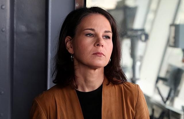 难怪德外长取消访华，临行前接到北京要求	，称这是大国对小国做法