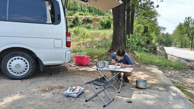 8月14日 星期四 游览河南小浪底枢纽工程风景区 （小学俊男）