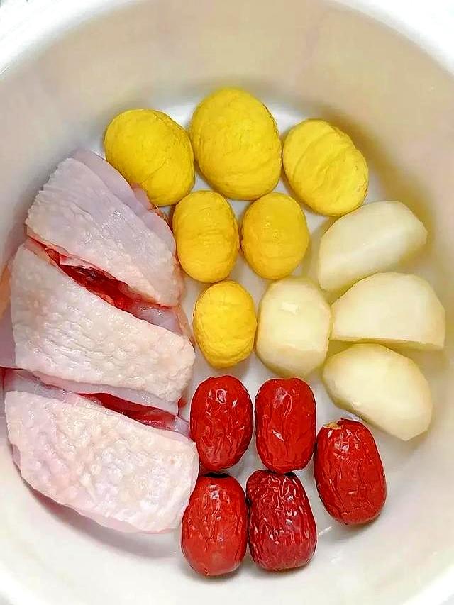 明日秋分，中老年别忘了吃“秋分4宝菜”，开胃生津	，错过等一年