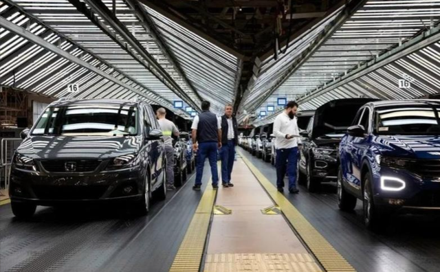 27国统一战线，不准中方赚钱，中企加速撤离荷兰	，大批资产被出售