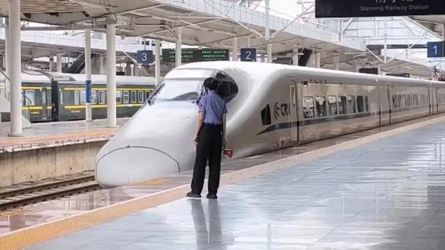 29万人逃离湖南,22万人离开吉林!人口大迁徙中,谁是最后赢家?