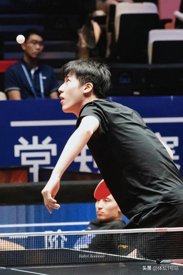 18岁温瑞博一战成名：1米86，被誉国乒颜值天花板，下一代偶像
