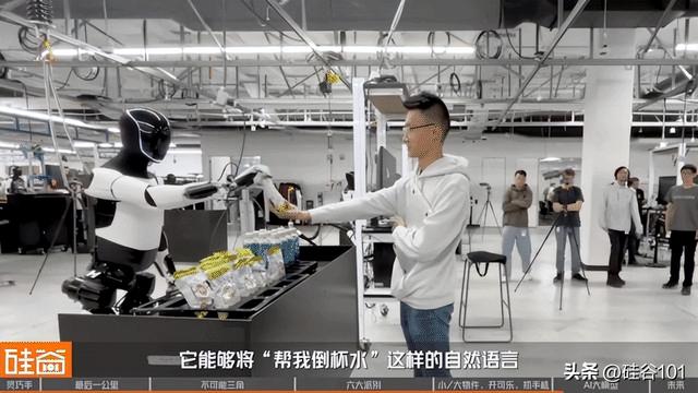 机器人“最后一公里”：深聊灵巧手“不可能三角”与六大技术门派